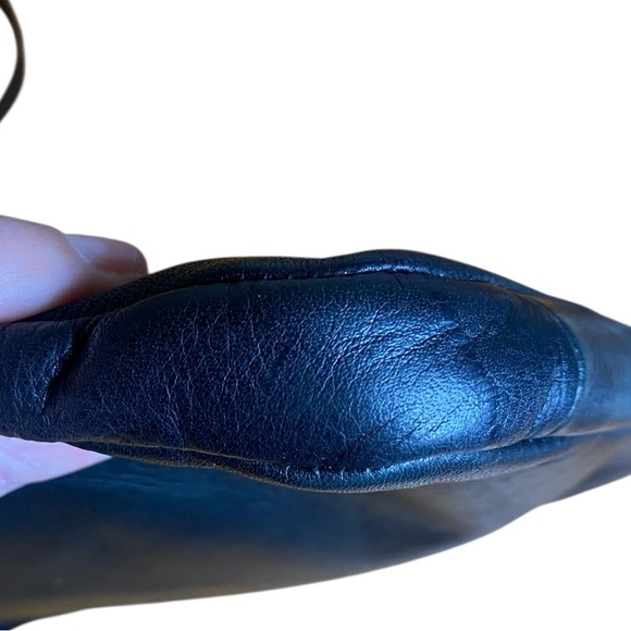 Margot New York Black Leather Crossbody Bag - Picture 8 of 15